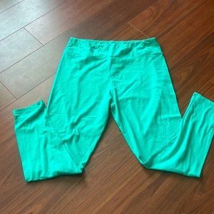 Tall and curvy tights